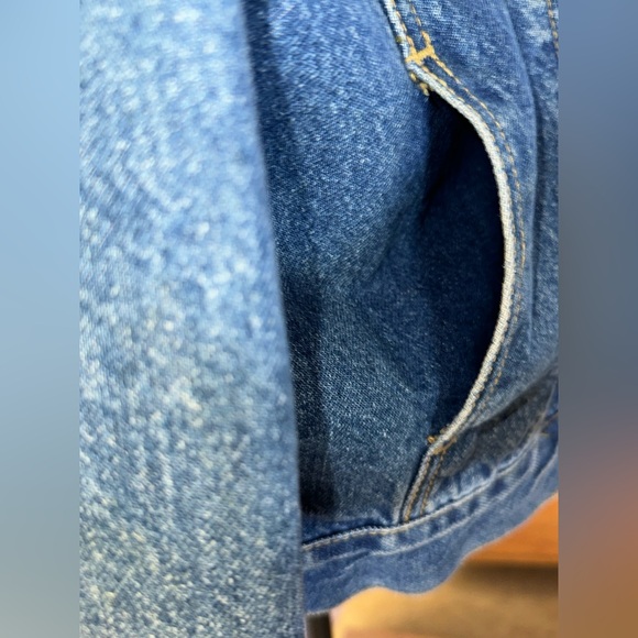 Georges Marciano for Guess • Vtg Denim Jean Jacket • Men’s sz M • Style 10807 - Picture 5 of 14